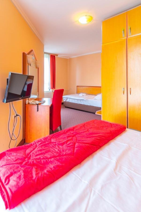 Hotel Park Čakovec 외부 사진