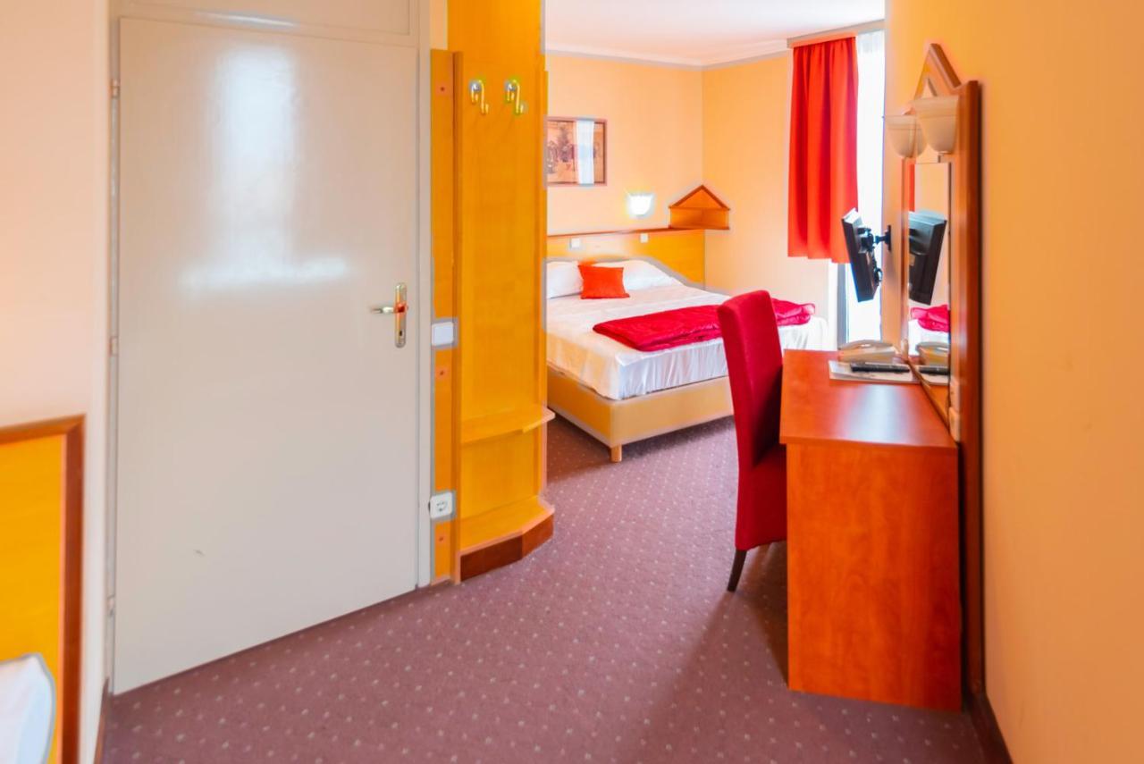 Hotel Park Čakovec 외부 사진