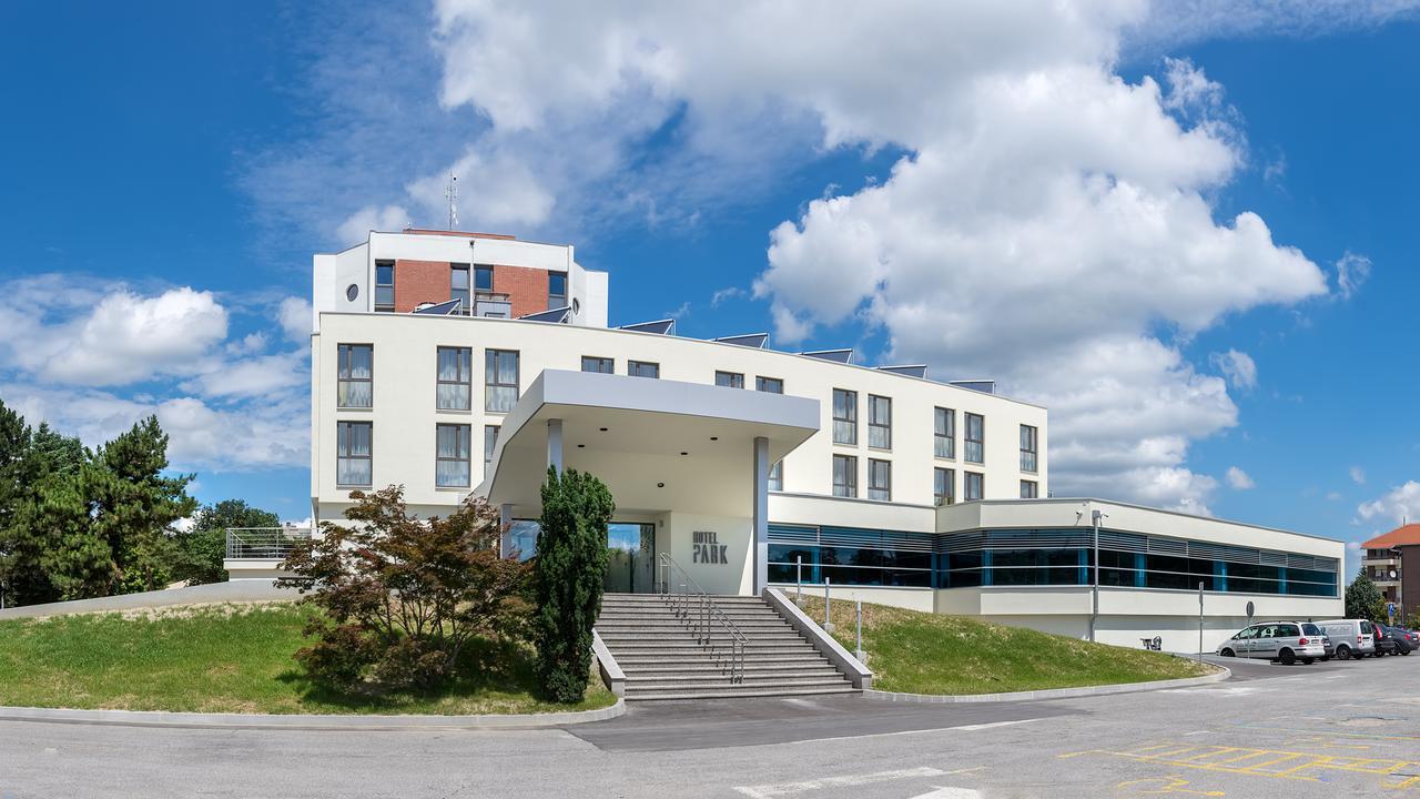 Hotel Park Čakovec 외부 사진